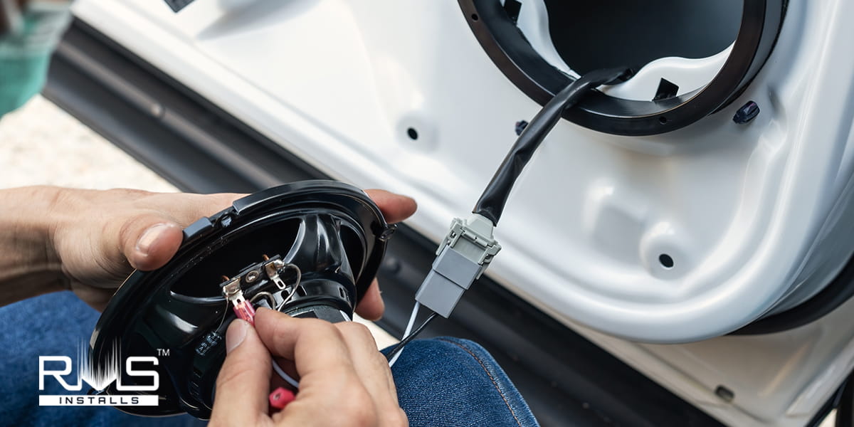 What Gauge Speaker Wire Is Best for Home Theater Sound Quality?