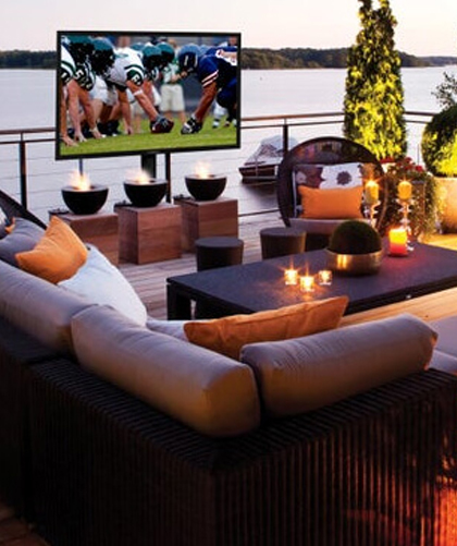 Outdoor Entertainment